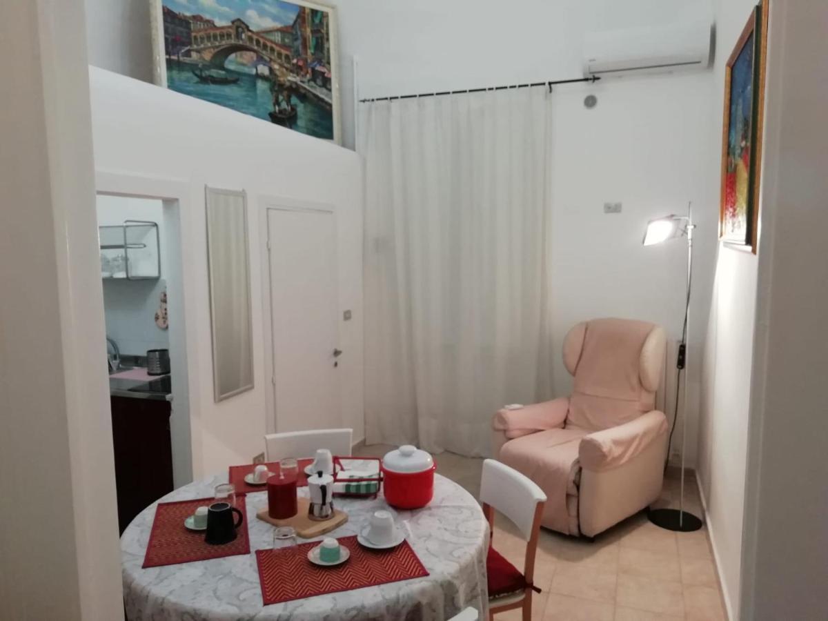 Ferienwohnung Rosso Quintino Bari Exterior foto